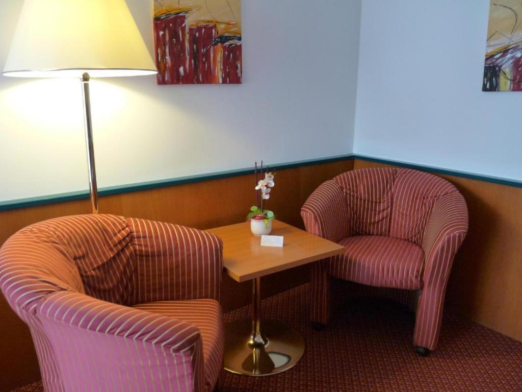 Parkhotel Zur Klause Bad Hall Ngoại thất bức ảnh