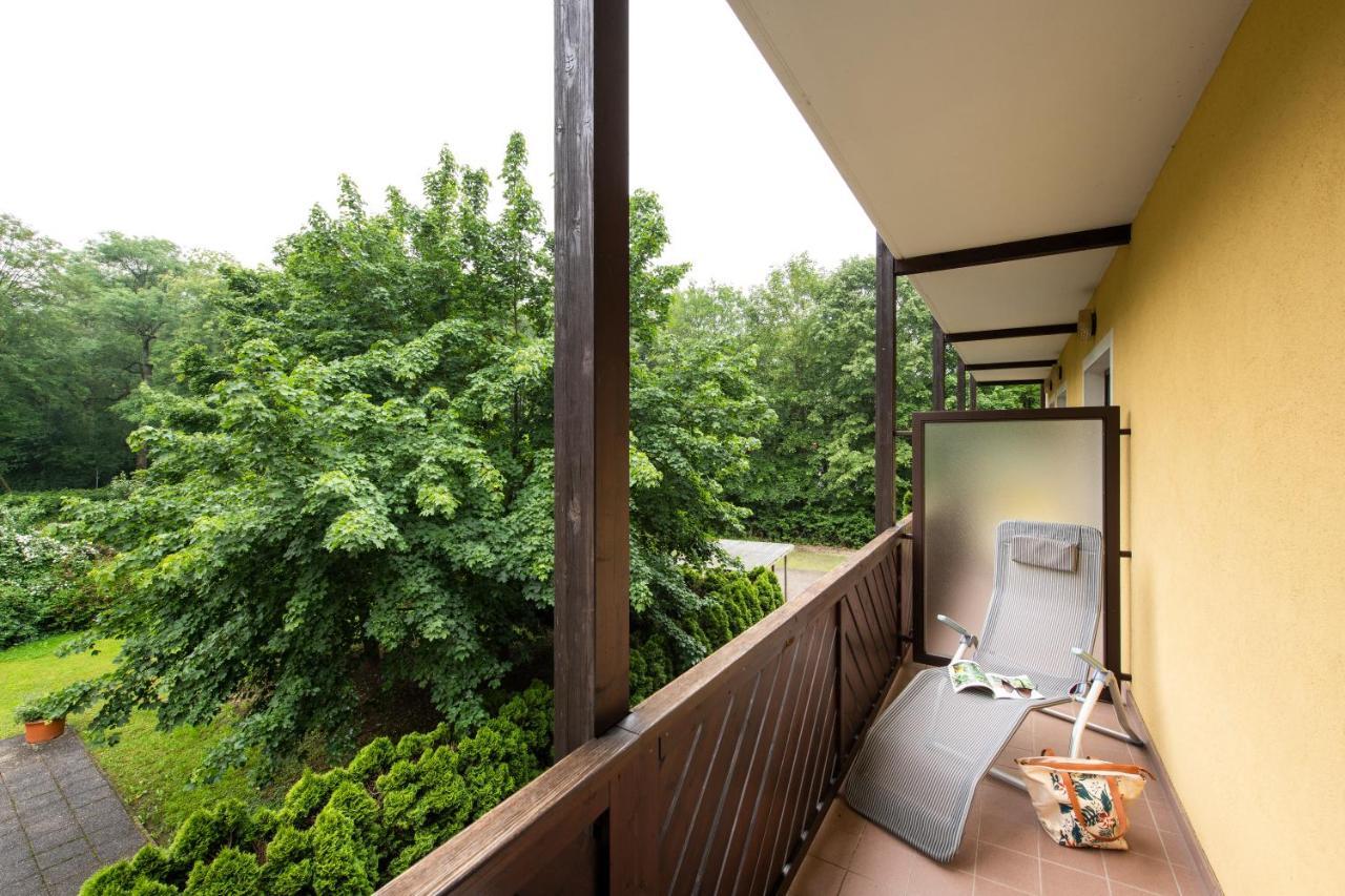 Parkhotel Zur Klause Bad Hall Ngoại thất bức ảnh