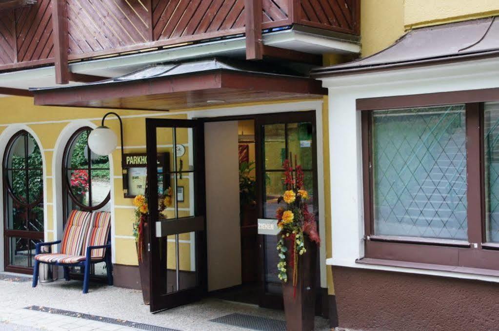 Parkhotel Zur Klause Bad Hall Ngoại thất bức ảnh